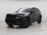 2023 Grand Cherokee Thumbnail 4