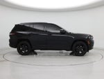 2023 Grand Cherokee Thumbnail 7