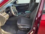 2025 Grand Cherokee Thumbnail 4