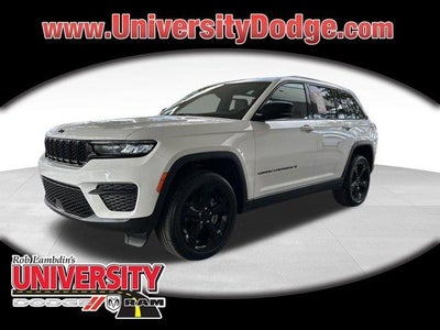 Photo of a 2025 Jeep Grand Cherokee 4X2 Laredo A 4DR SUV for sale