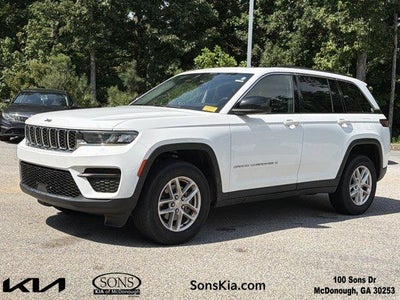 Photo of a 2024 Jeep Grand Cherokee 4X2 Laredo A 4DR SUV for sale