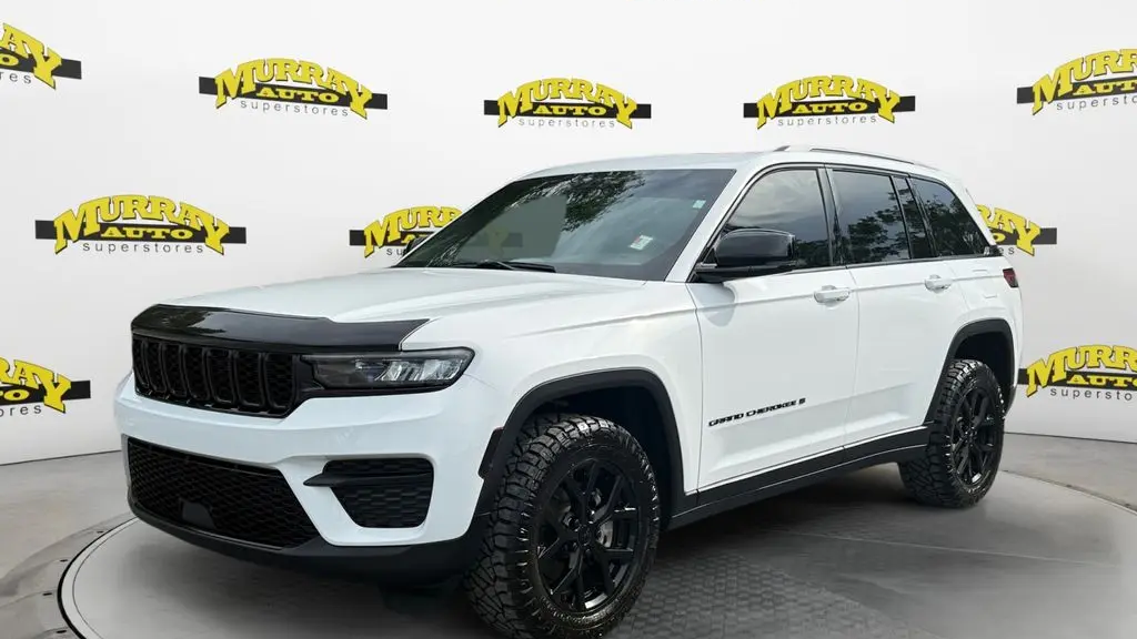 Preowned 2025 Jeep Grand Cherokee Laredo A for Sale