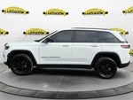 2025 Grand Cherokee Thumbnail 2