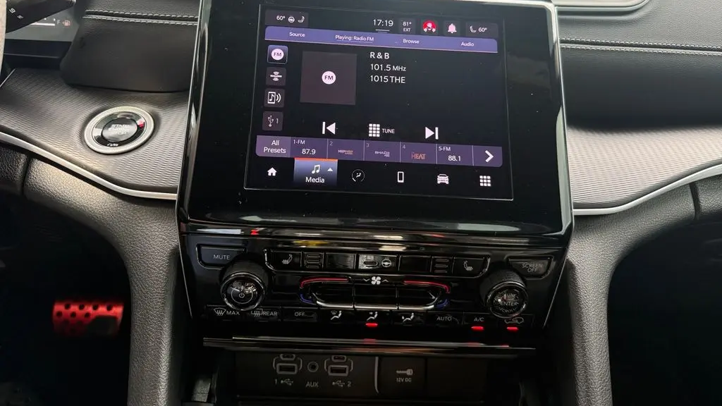 2025 Jeep Grand Cherokee Laredo A