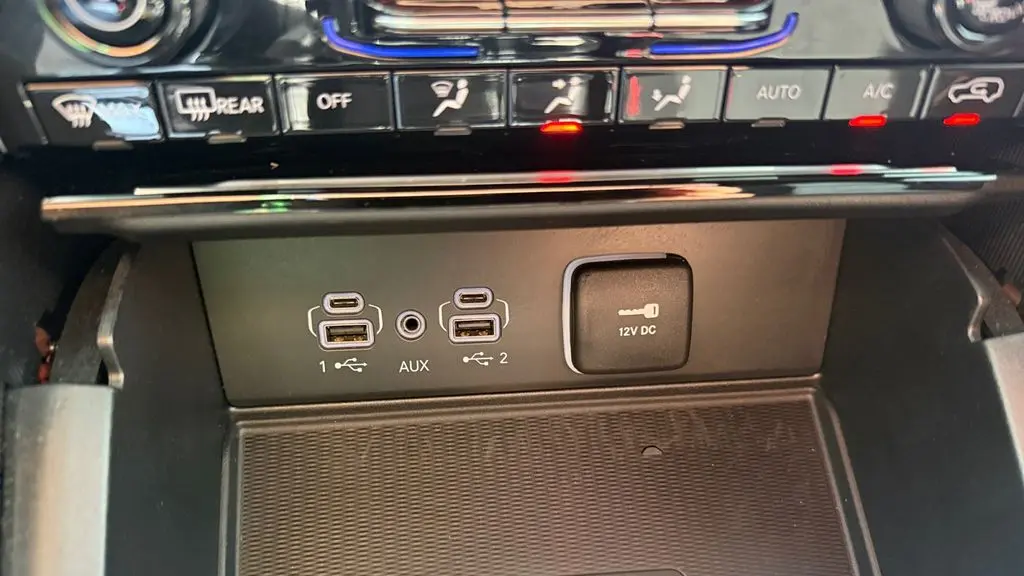 2025 Jeep Grand Cherokee Laredo A