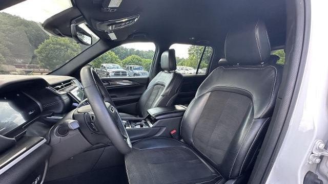 2023 Jeep Grand Cherokee Laredo X