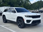 2023 Grand Cherokee Thumbnail 1