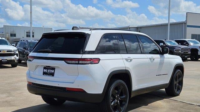2023 Jeep Grand Cherokee Laredo X