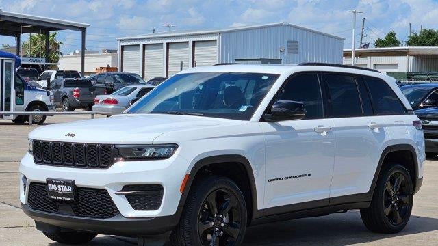 2023 Jeep Grand Cherokee Laredo X