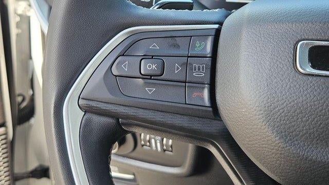 2023 Jeep Grand Cherokee Laredo X