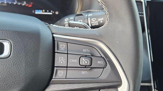 2023 Jeep Grand Cherokee Laredo X