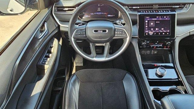 2023 Jeep Grand Cherokee Laredo X