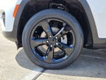 2023 Grand Cherokee Thumbnail 10