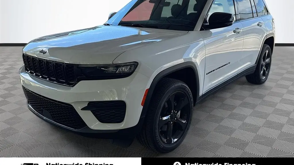 Preowned 2025 Jeep Grand Cherokee Laredo A for Sale