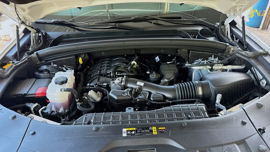 2025 Jeep Grand Cherokee Laredo A