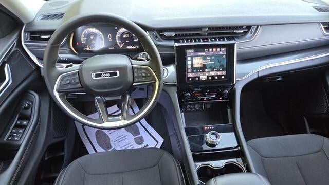 2023 Jeep Grand Cherokee Laredo X
