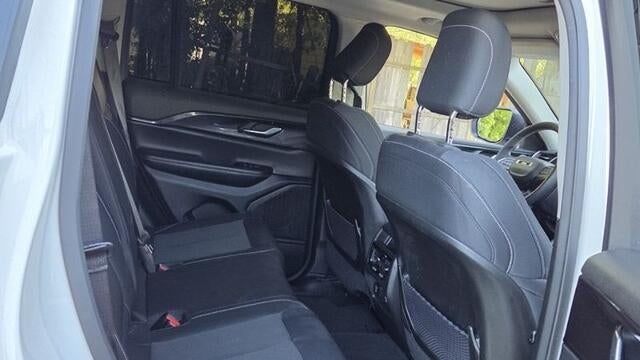 2023 Jeep Grand Cherokee Laredo X