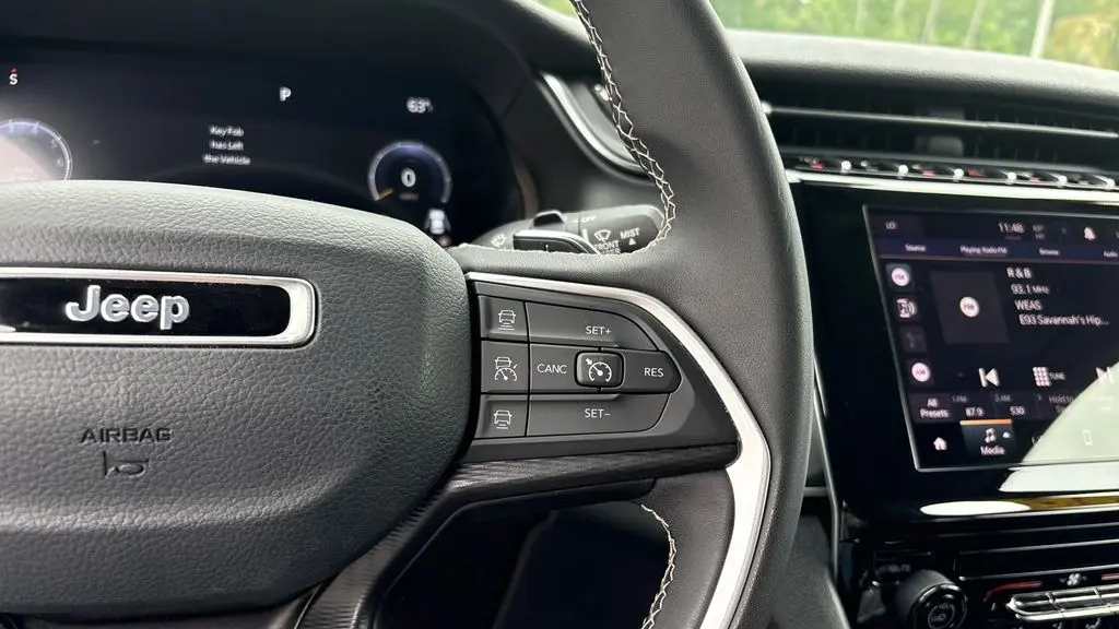 2023 Jeep Grand Cherokee Laredo