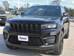 2023 Grand Cherokee Thumbnail 4