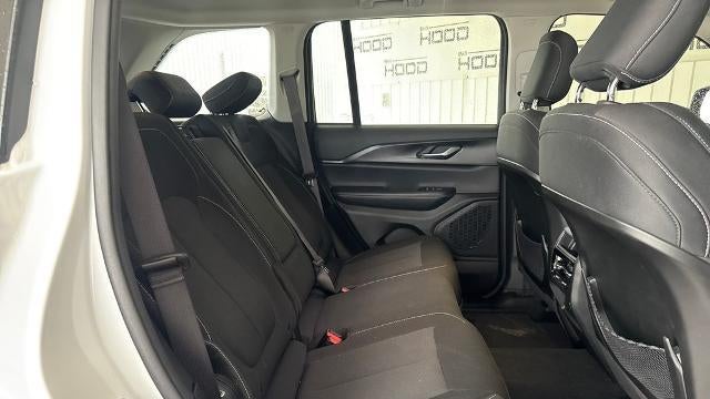 2023 Jeep Grand Cherokee Laredo X