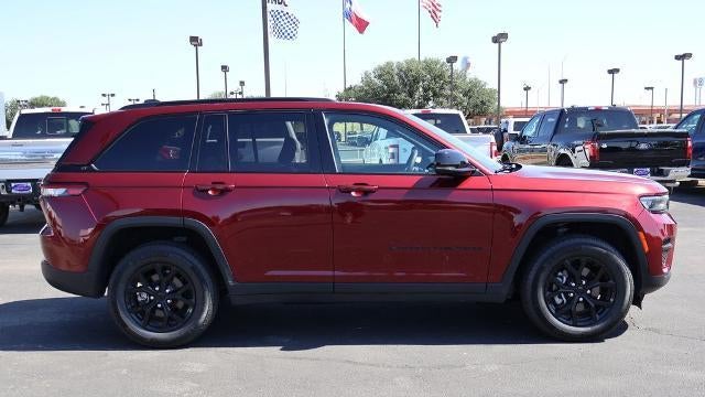 2024 Jeep Grand Cherokee Laredo A