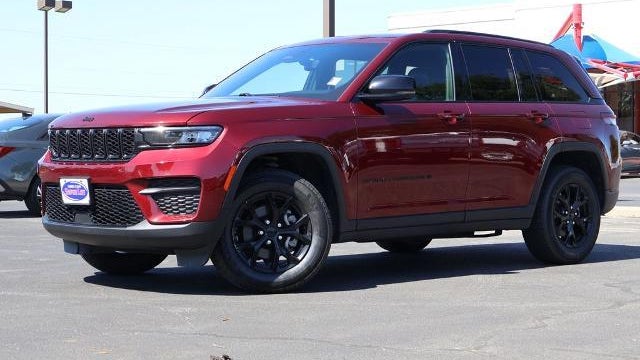 2024 Jeep Grand Cherokee Laredo A