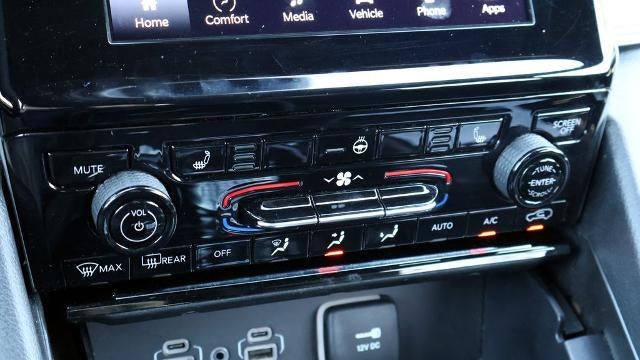 2024 Jeep Grand Cherokee Laredo A