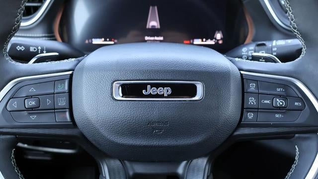 2024 Jeep Grand Cherokee Laredo A