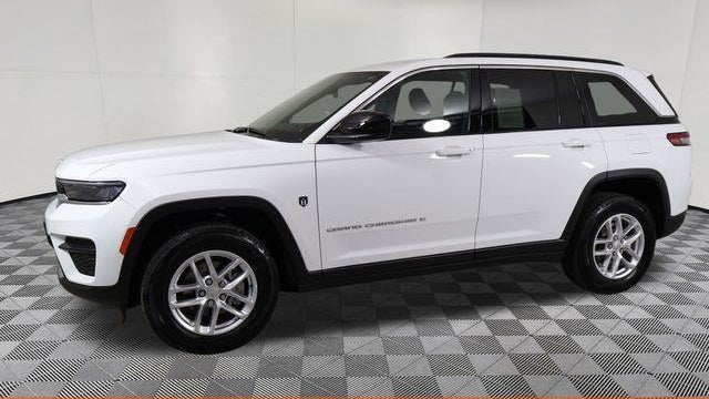 2025 Jeep Grand Cherokee Laredo A