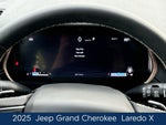 2025 Grand Cherokee Thumbnail 3