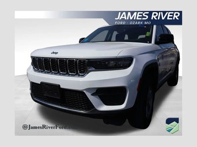 2024 Jeep Grand Cherokee 4X2 Laredo A 4DR SUV