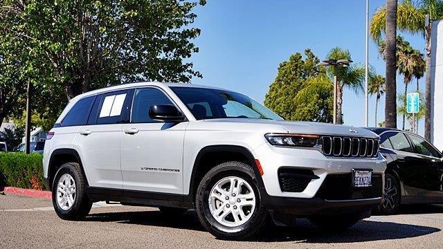 2023 Jeep Grand Cherokee Laredo X