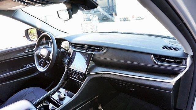 2023 Jeep Grand Cherokee Laredo X