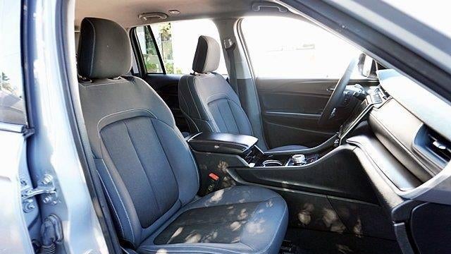 2023 Jeep Grand Cherokee Laredo X