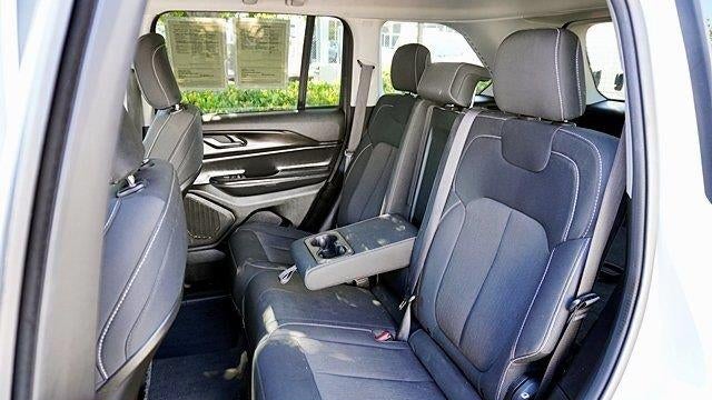 2023 Jeep Grand Cherokee Laredo X