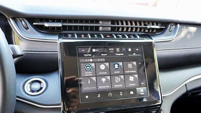 2023 Jeep Grand Cherokee Laredo X