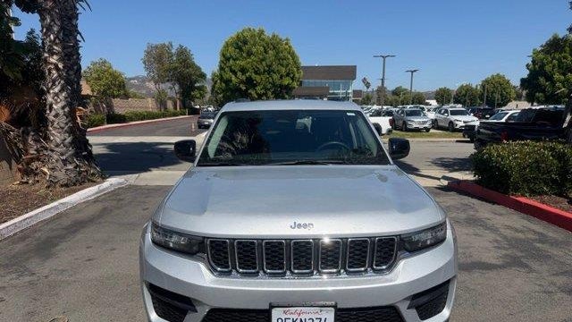 2023 Jeep Grand Cherokee Laredo X