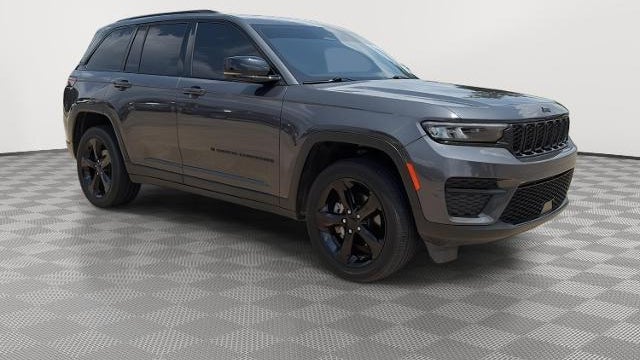 2024 Jeep Grand Cherokee Laredo A