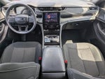 2025 Grand Cherokee Thumbnail 15