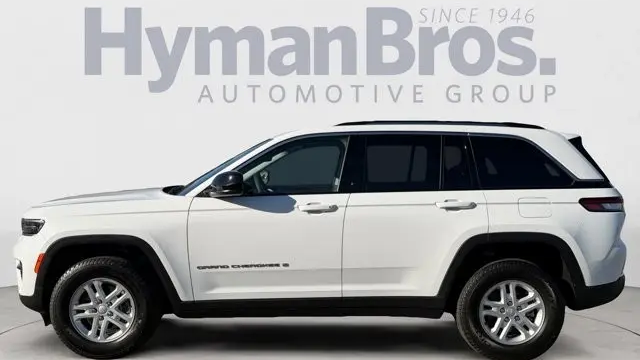2023 Jeep Grand Cherokee Laredo