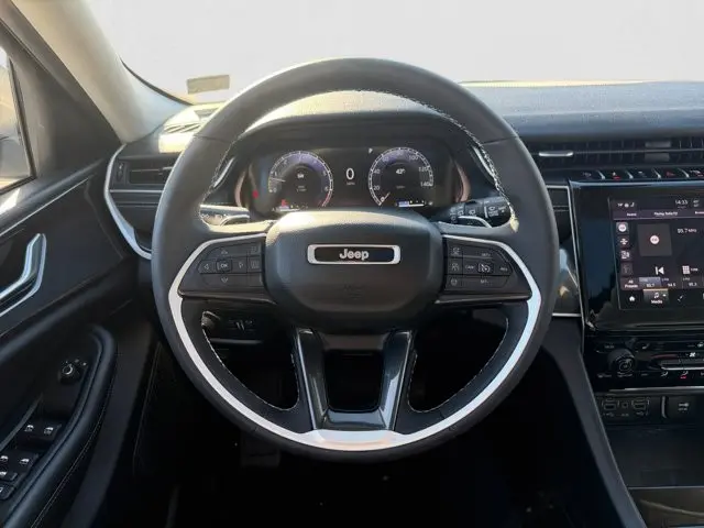 2023 Jeep Cherokee - $30,995