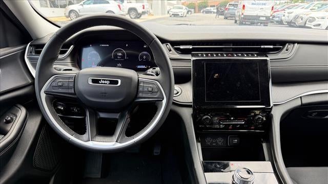 2023 Jeep Grand Cherokee Laredo X