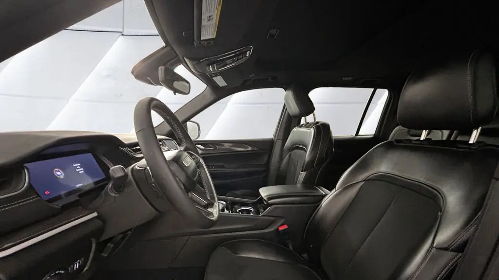 2023 Jeep Grand Cherokee Laredo X
