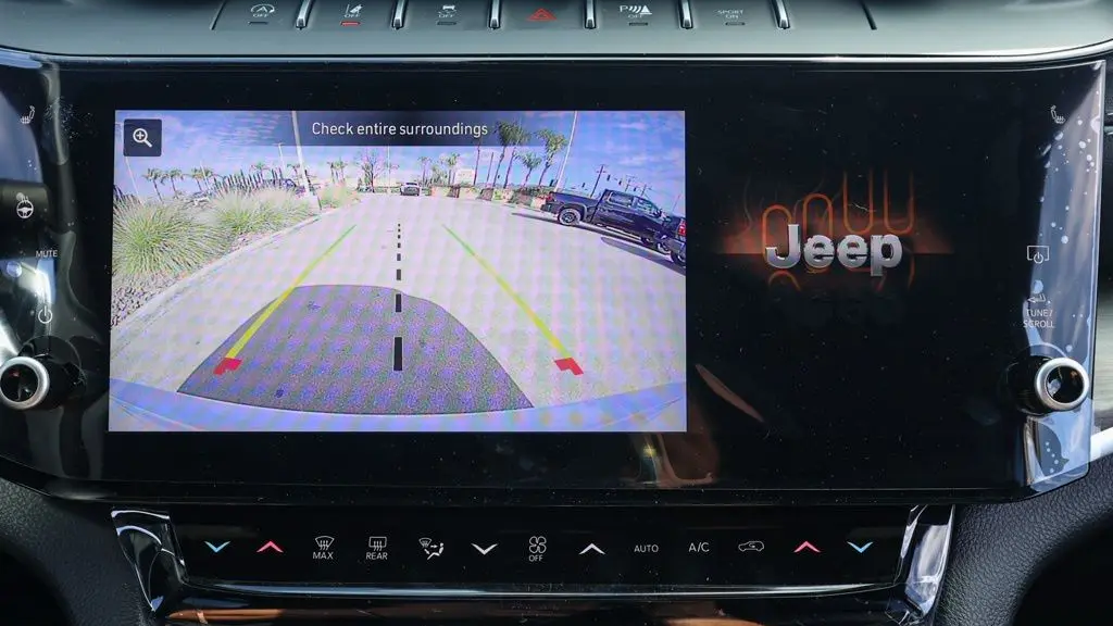 2026 Jeep Grand Cherokee Altitude