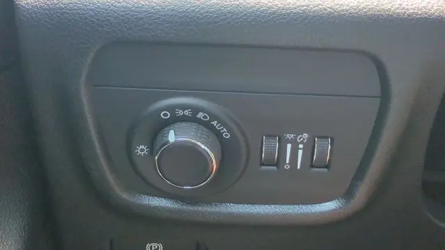 2026 Jeep Grand Cherokee Altitude