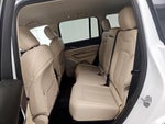 2022 Grand Cherokee Thumbnail 19