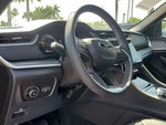 2025 Grand Cherokee Thumbnail 8