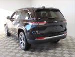 2023 Grand Cherokee Thumbnail 3