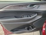2024 Grand Cherokee Thumbnail 11