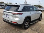 2024 Grand Cherokee Thumbnail 3